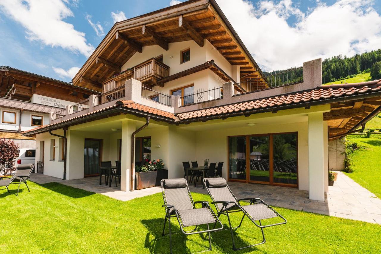 Haus Sabrina - Ferienwohnungen ซาลบาคฮินเทอร์เกลมม์ ภายนอก รูปภาพ